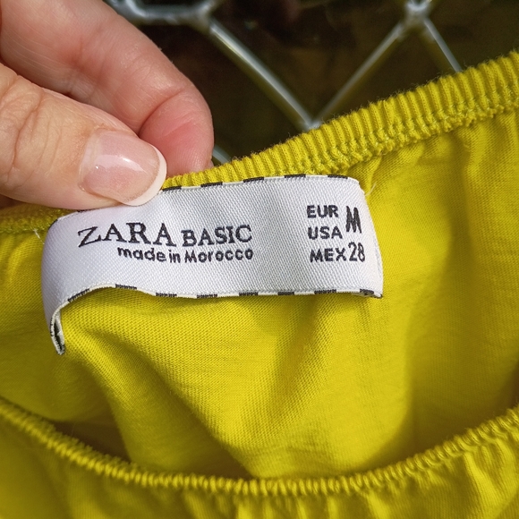 Zara 🍋‍🟩 Lime Green 💚 Dress Size M.Pit To Put 18".Length 34" - Picture 5 of 5